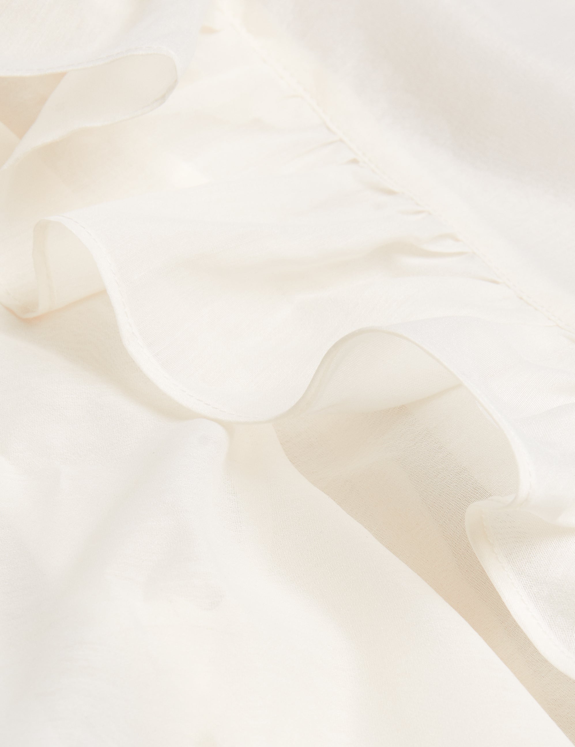 Aubreei Knit Rib Collar Top With Balloon Sleeve Nude