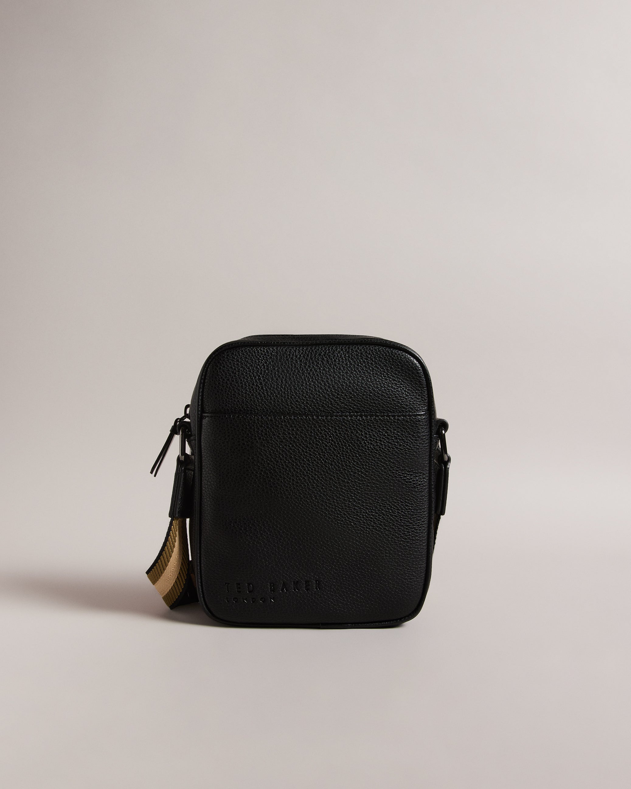 Kiian Webbing Crossbody Bag Black