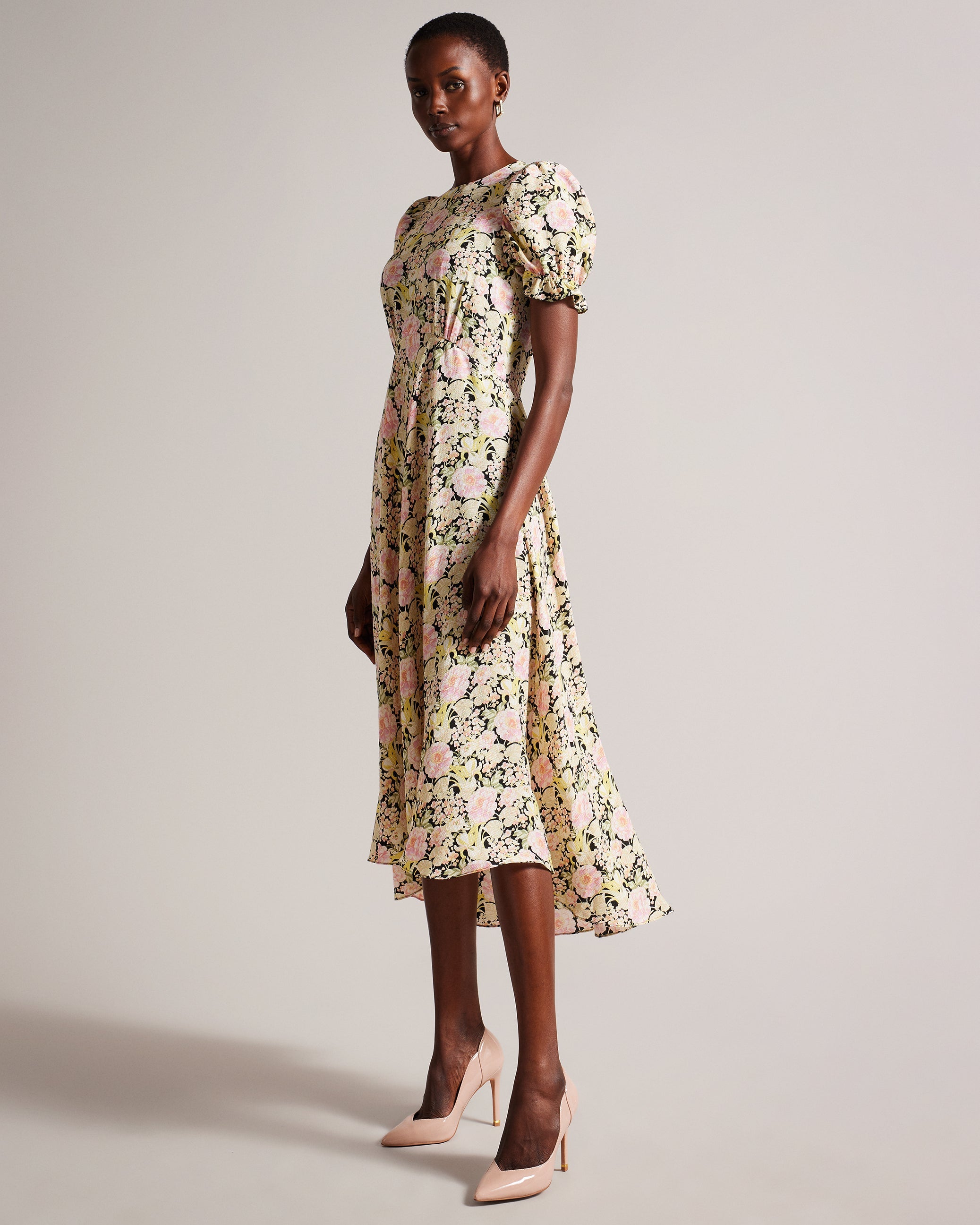 أورليناي حذاء لامع بكعب عالي 10 سم