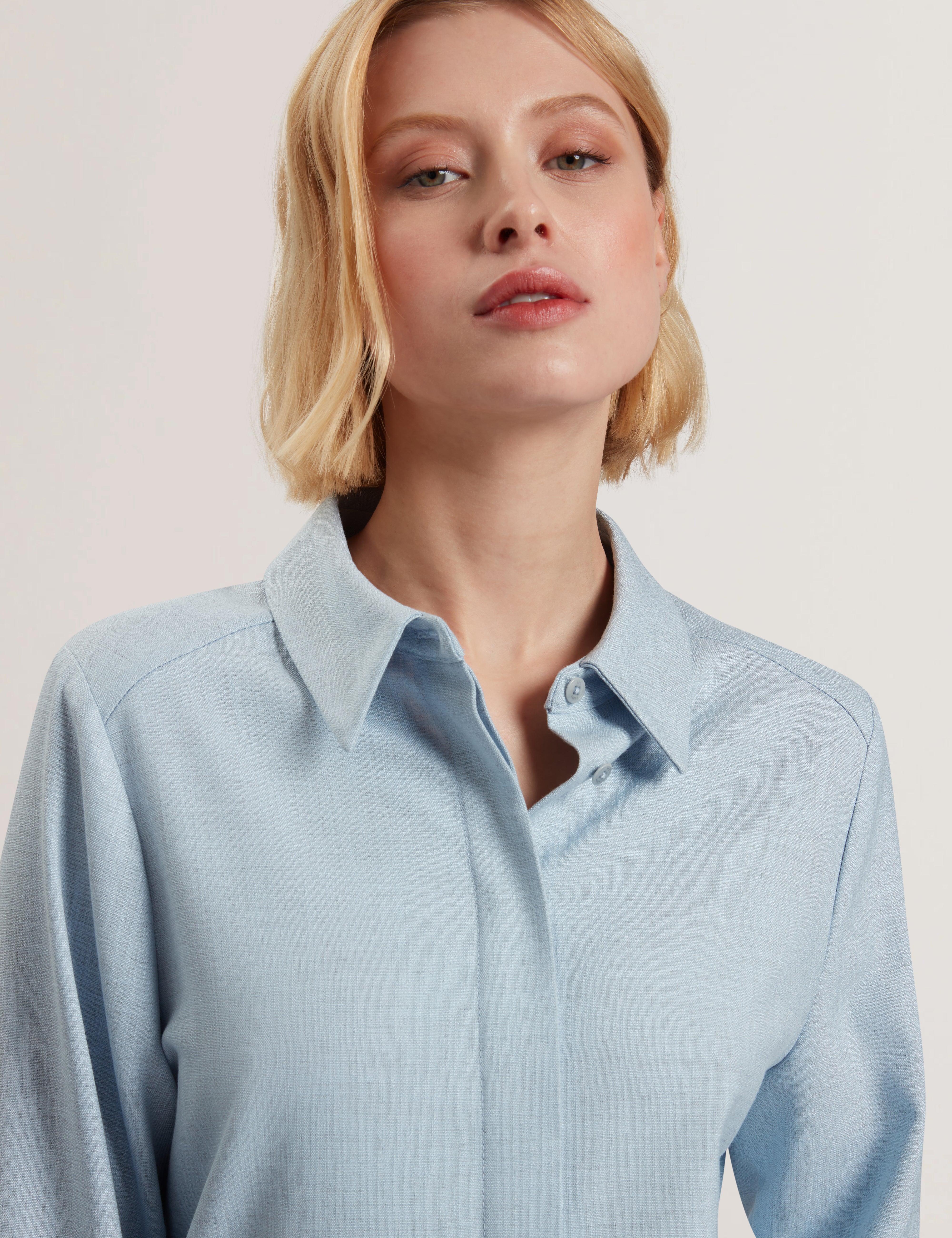 Carnis Tailored Longline Shirt Pl-Blue
