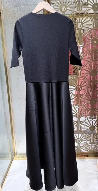 Crisain Short Sleeve Mockable Dress Black