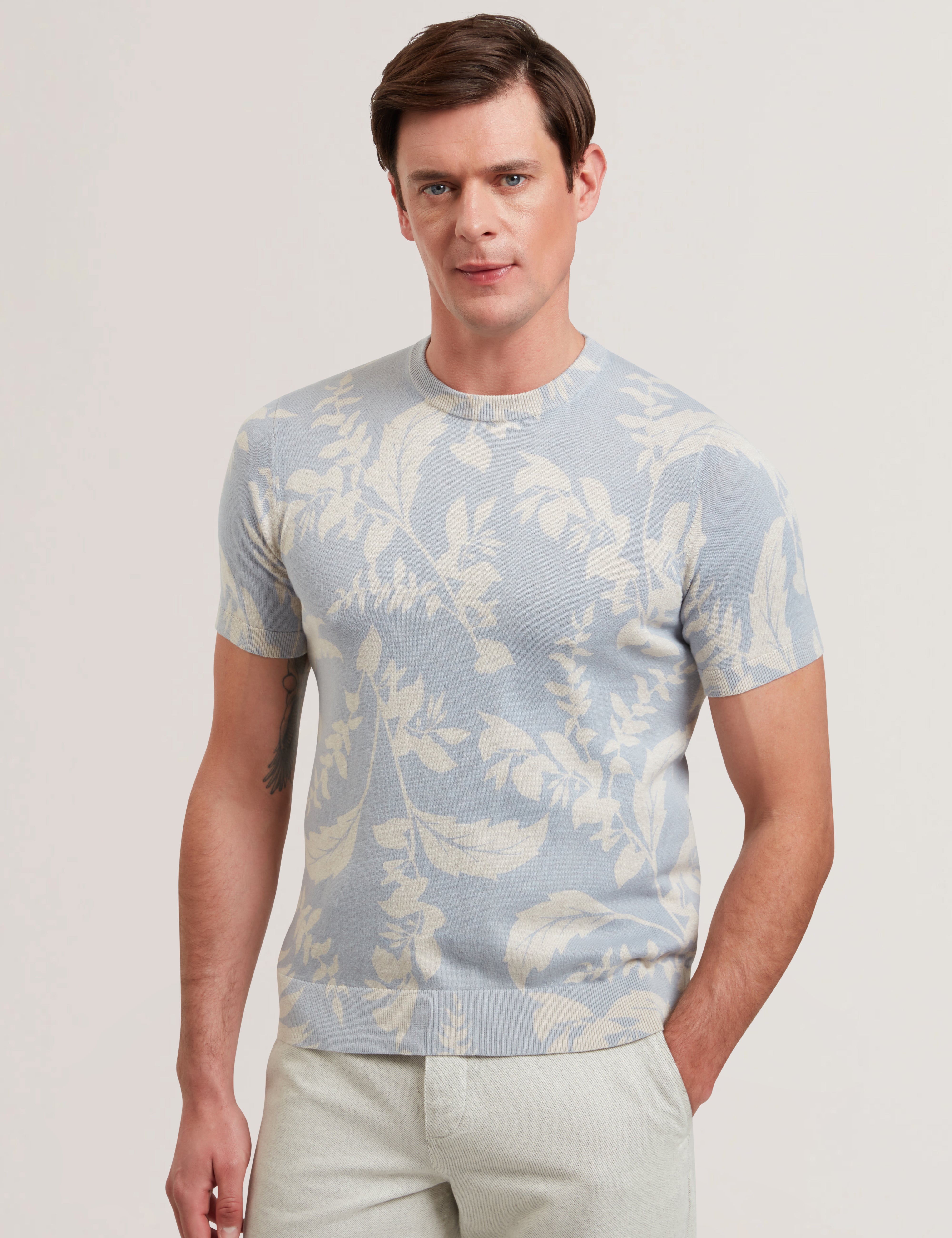 Dennio Short Sleeve Printed Floral T-Shirt Lt-Blue