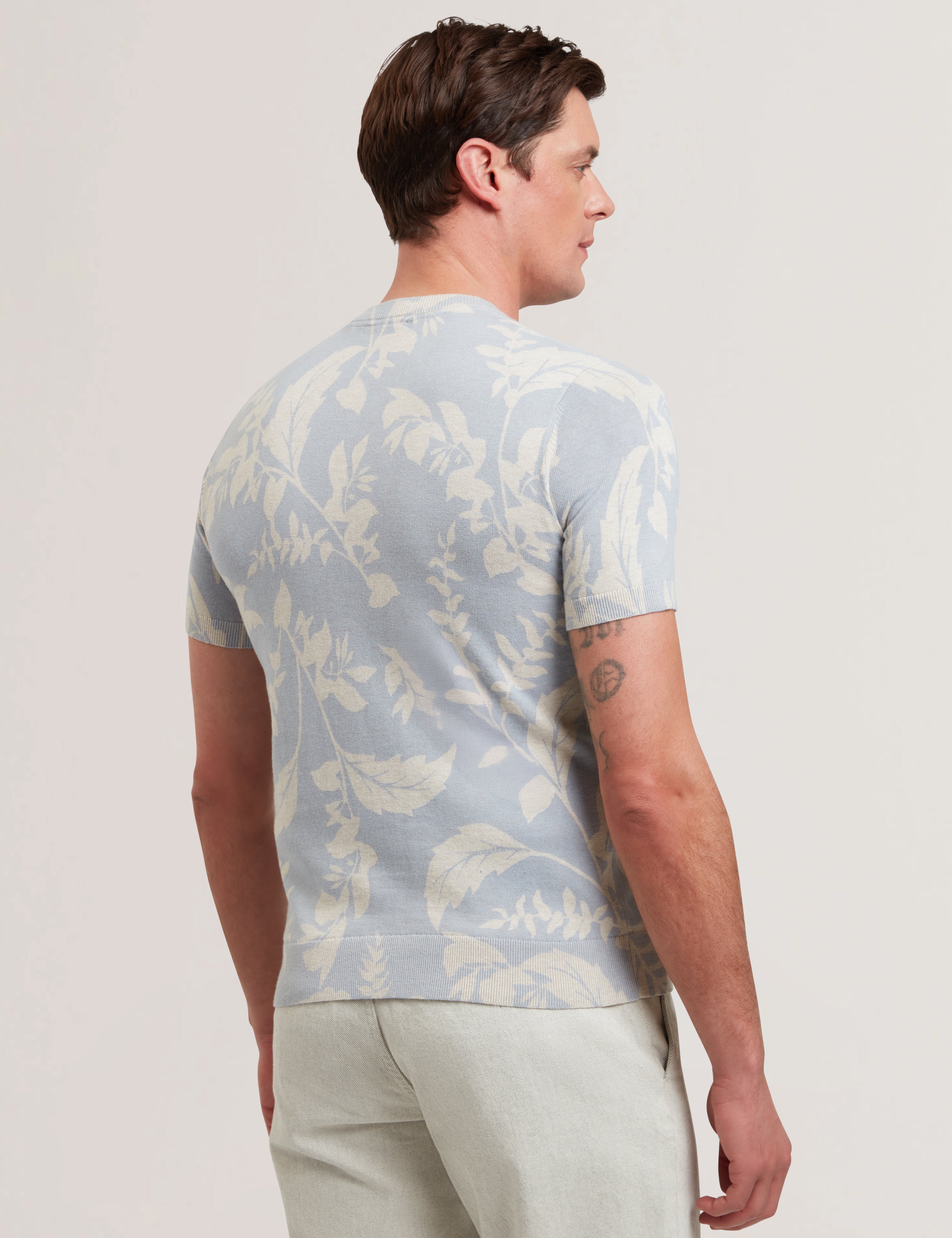 Dennio Short Sleeve Printed Floral T-Shirt Lt-Blue