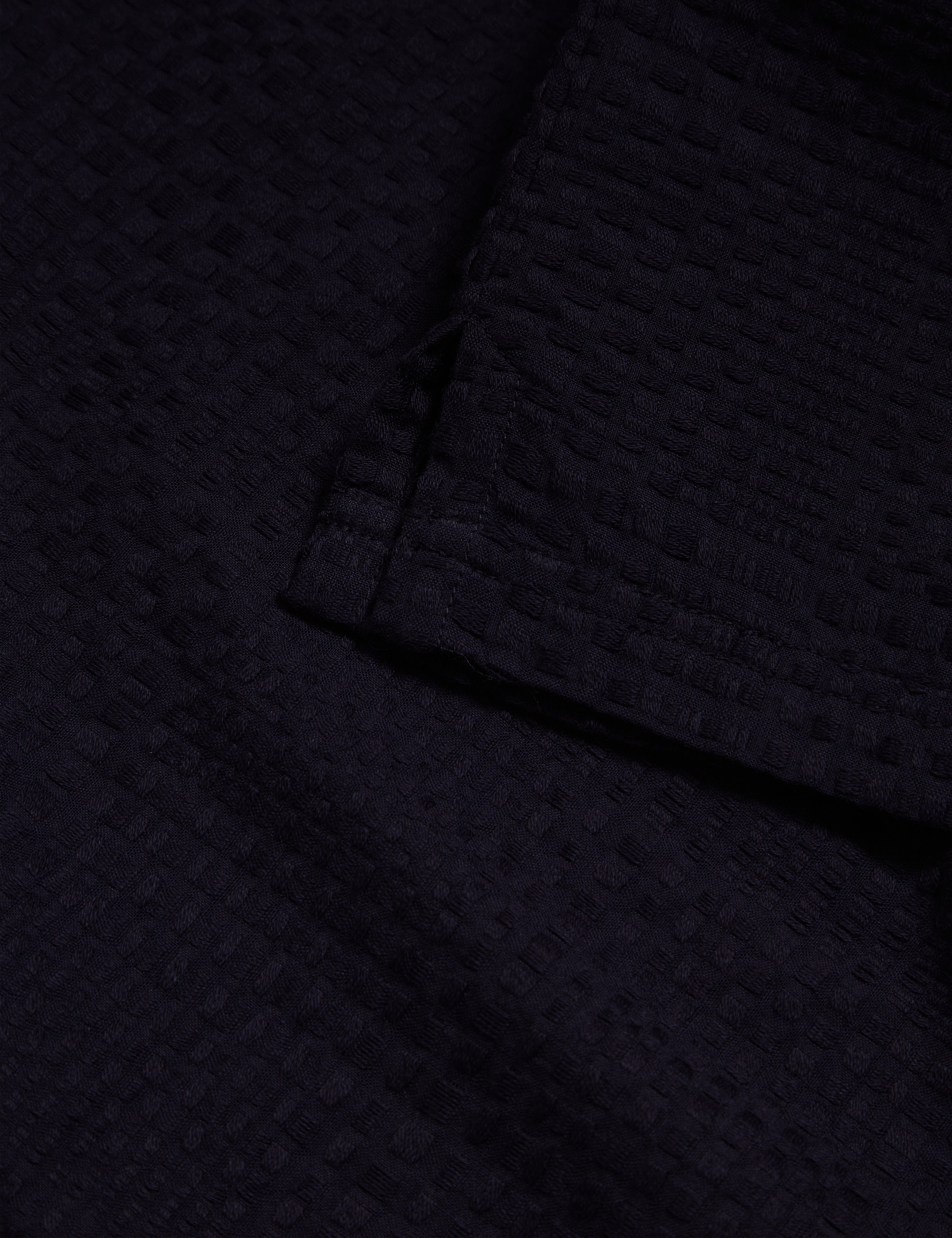 Kylars Short Sleeve Basket-Weave T-Shirt Navy