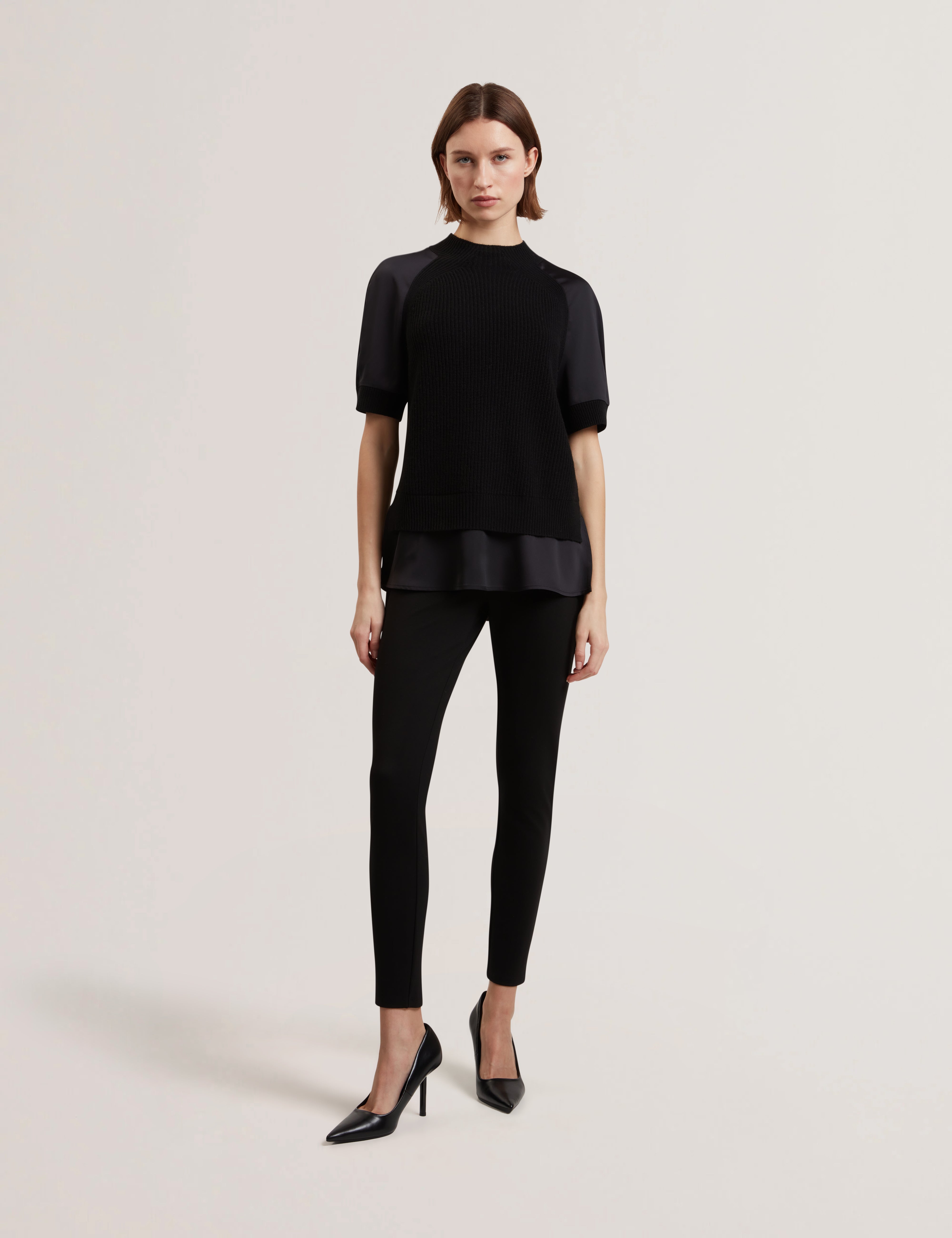 Onzaa Woven Detailed Raglan Short Sleeve Jumper Black