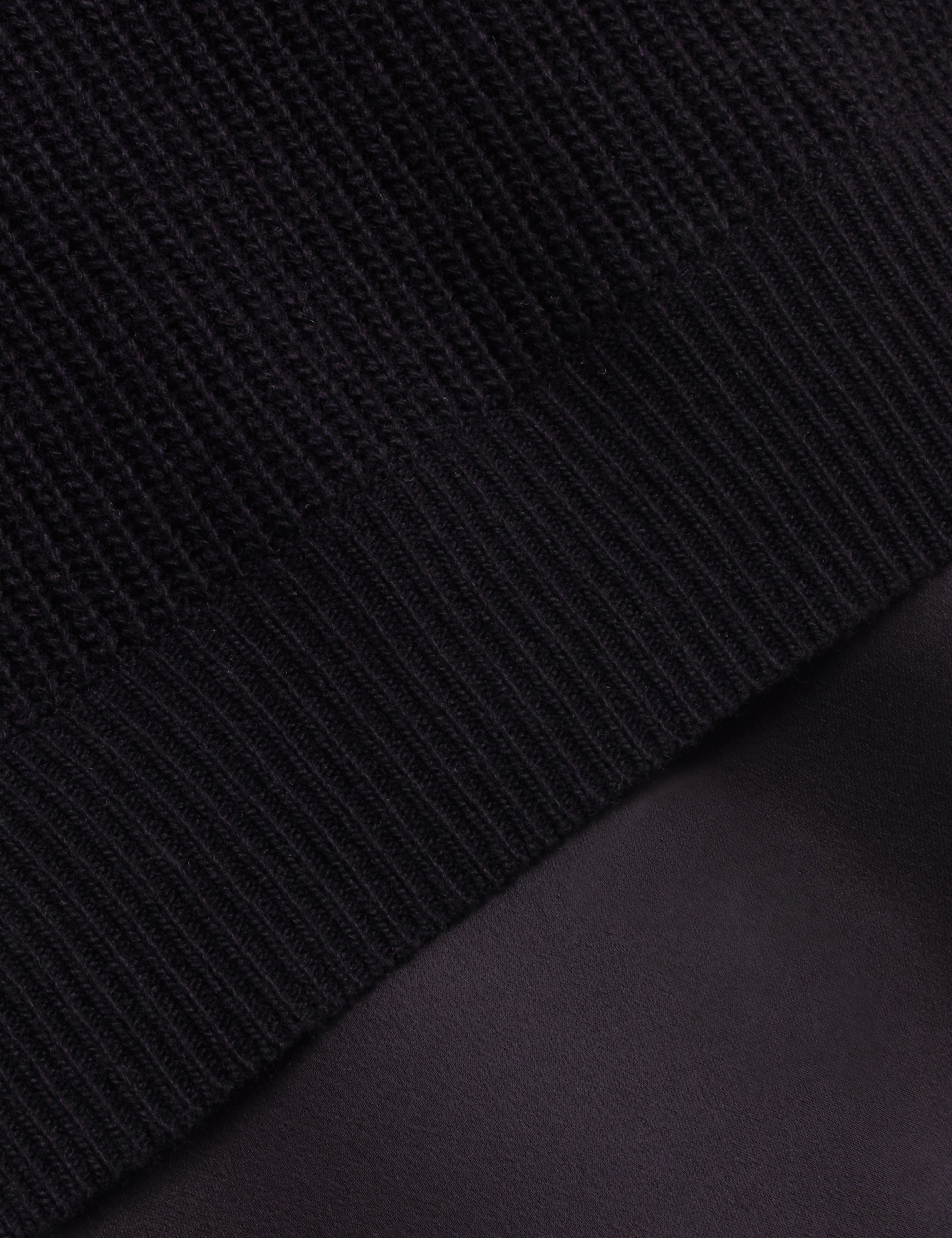 Onzaa Woven Detailed Raglan Short Sleeve Jumper Black