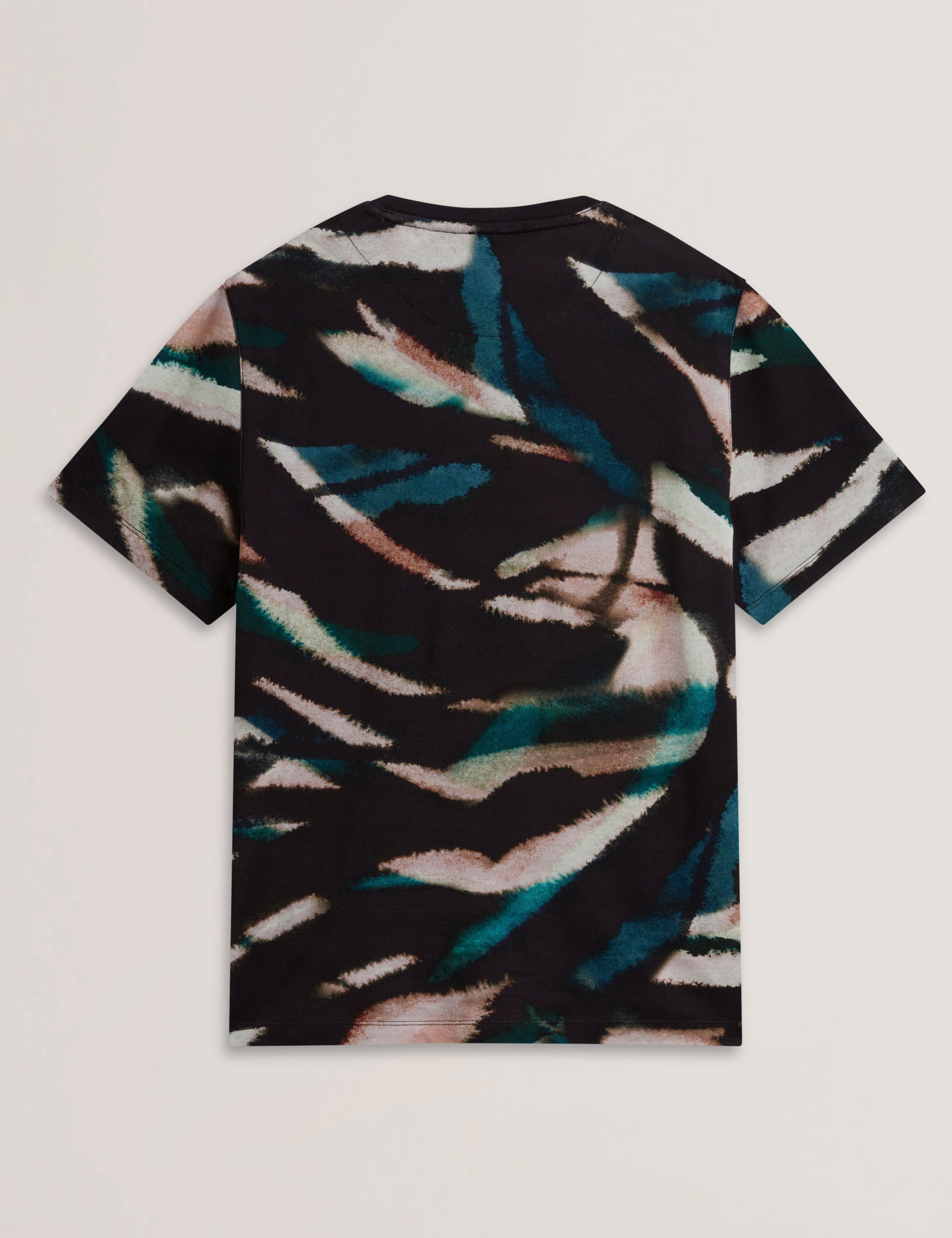 Wilsdor Short Sleeve All-Over Leaf Printed T-Shirt Black