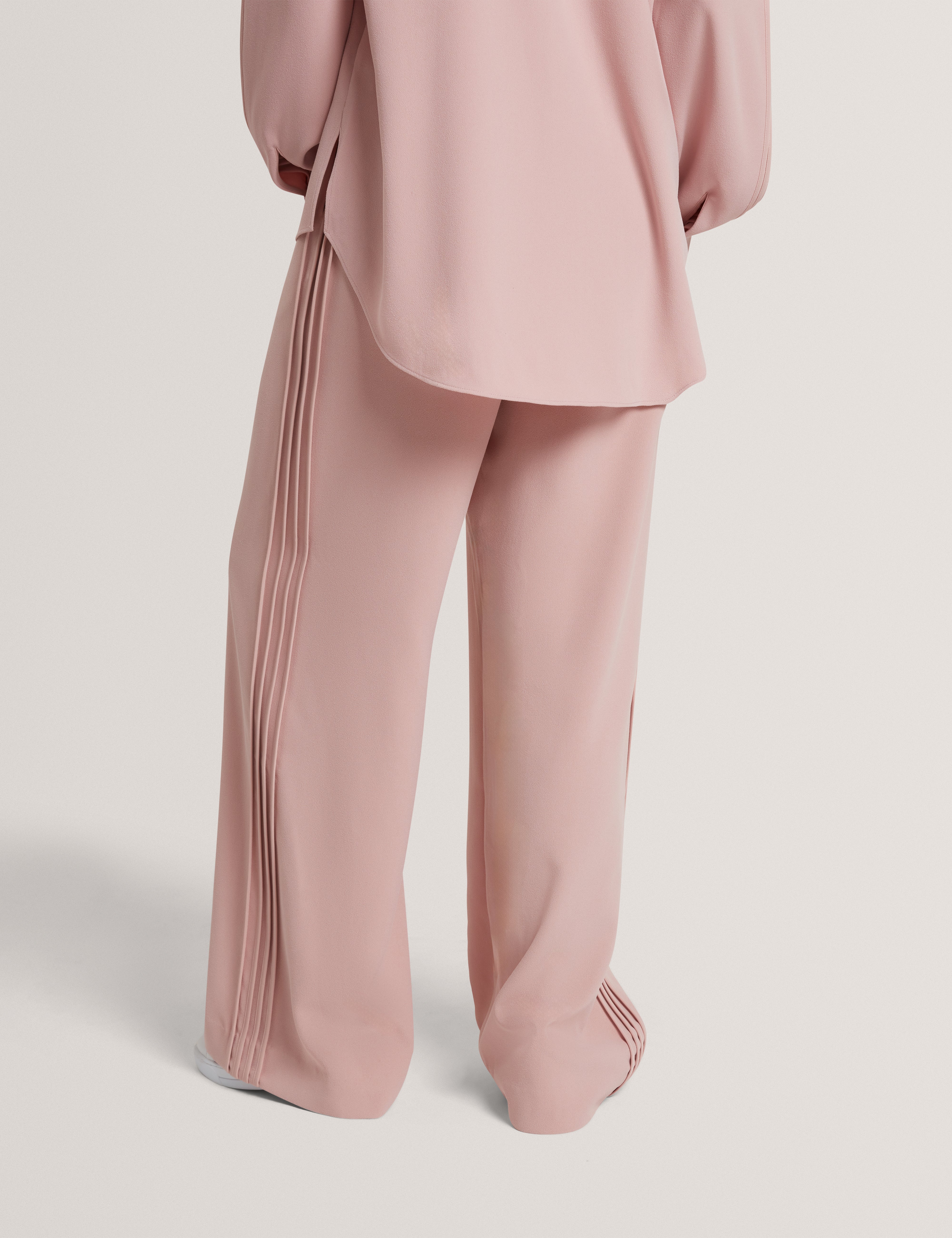 Gorjja Piping Detail Wide Leg Crepe Trouser Dusky-Pink