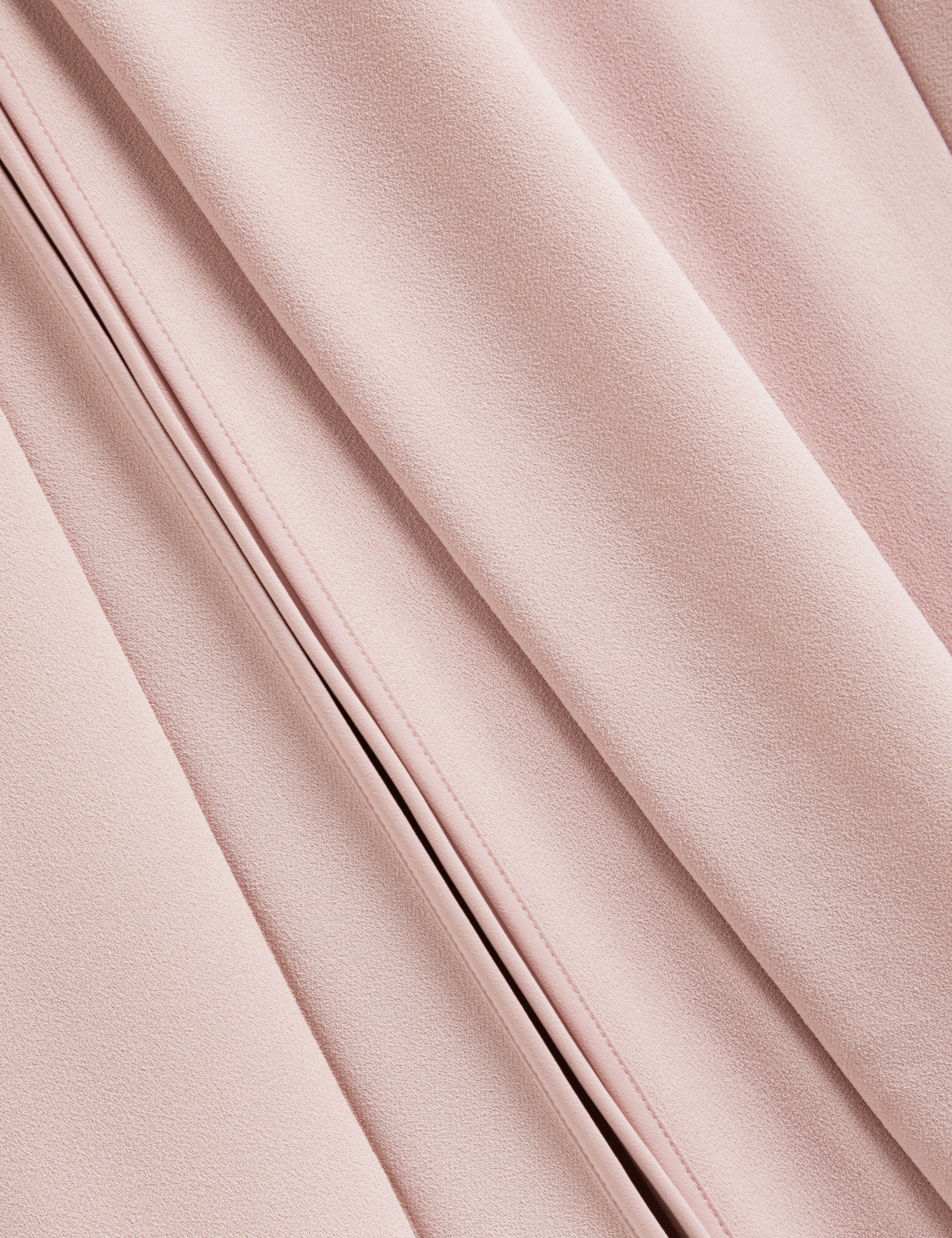 فستان كارنيلي متوسط الطول بتفاصيل ثنيات، لون وردي داكن