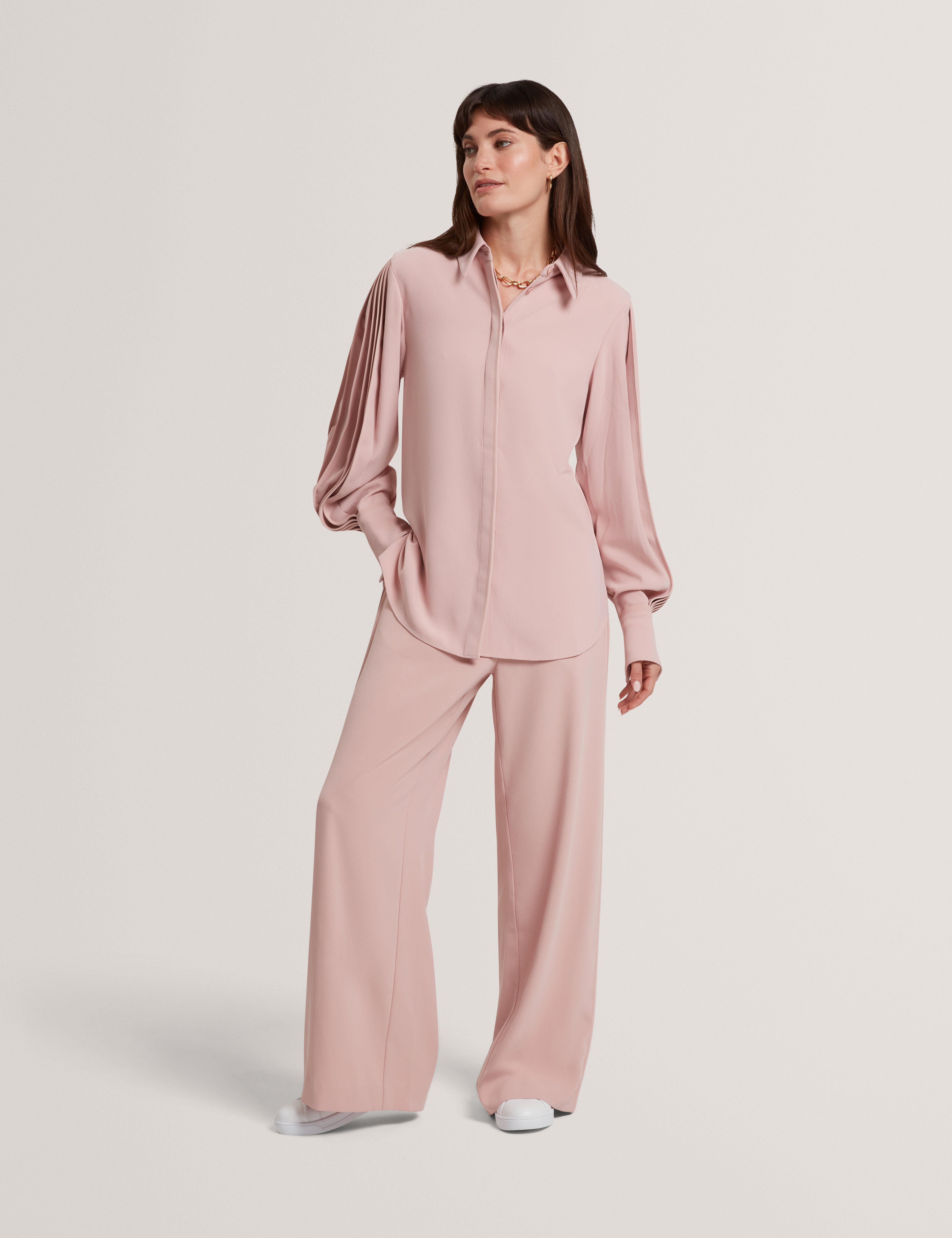 قميص ميريتي بأكمام طويلة مزين بحواف أنيقة - لون وردي داكن