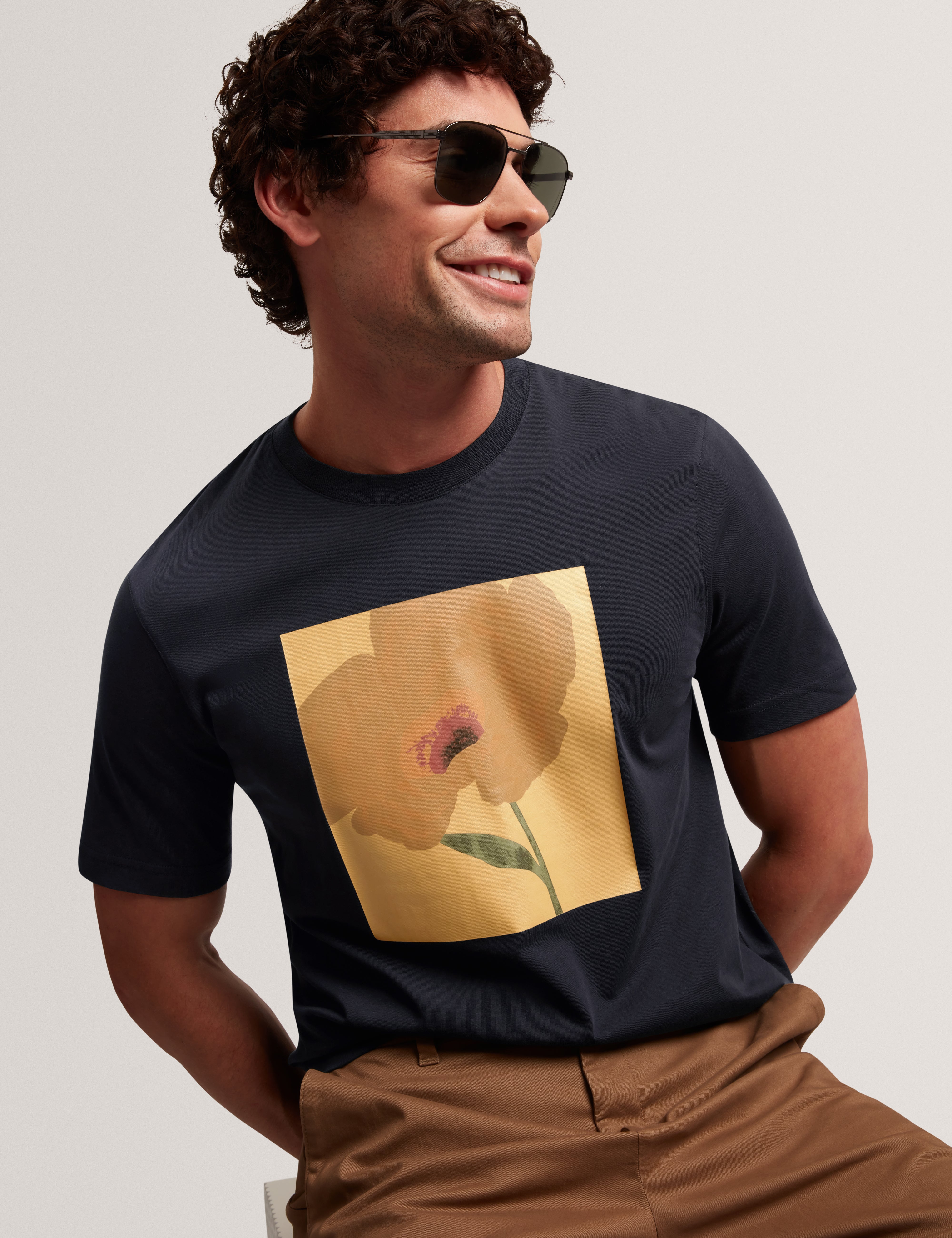 Crawley Short Sleeve Graphic Box Floral T-Shirt Navy