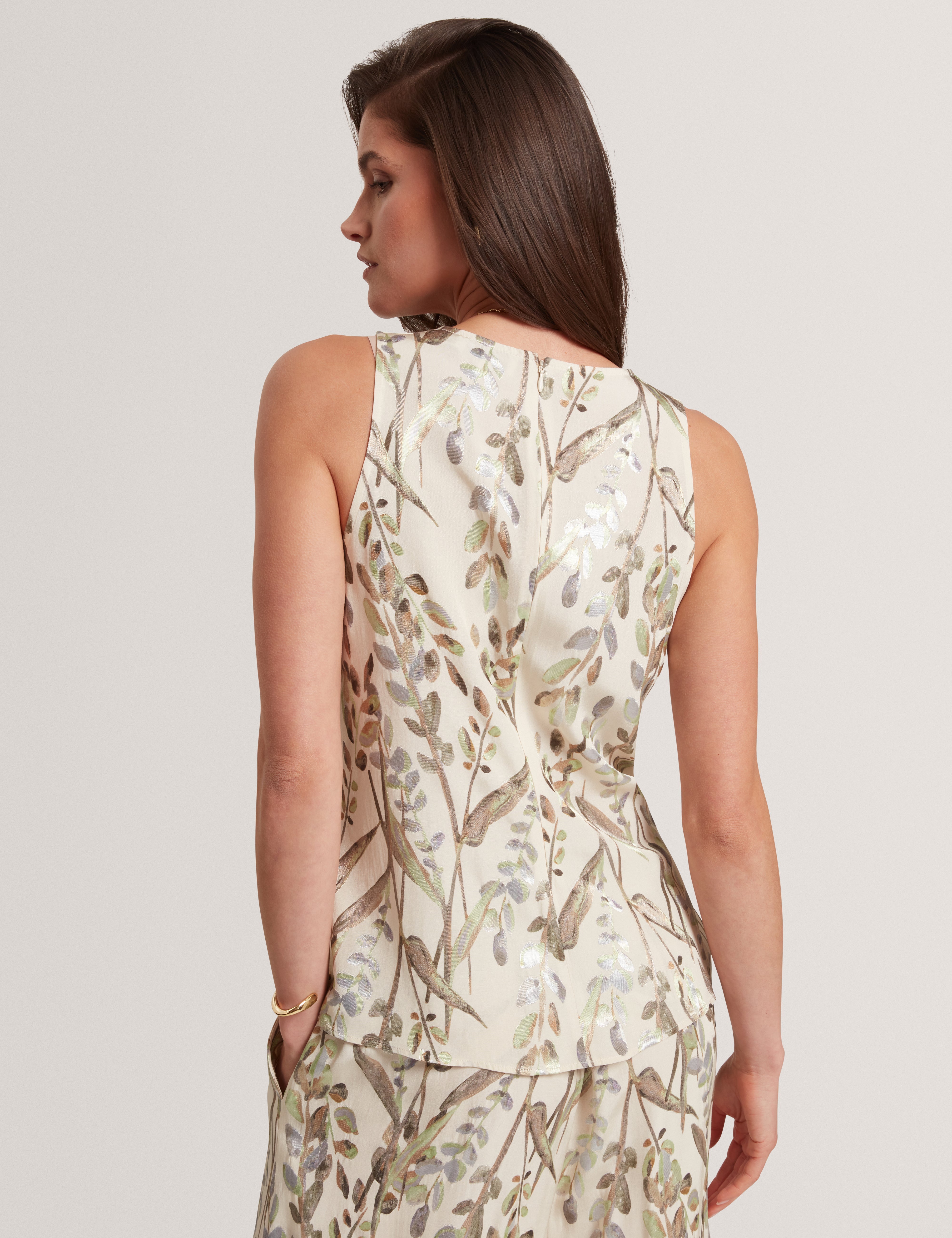 Clowdia Viscose Jacquard Sleeveless Bar Detail Natural