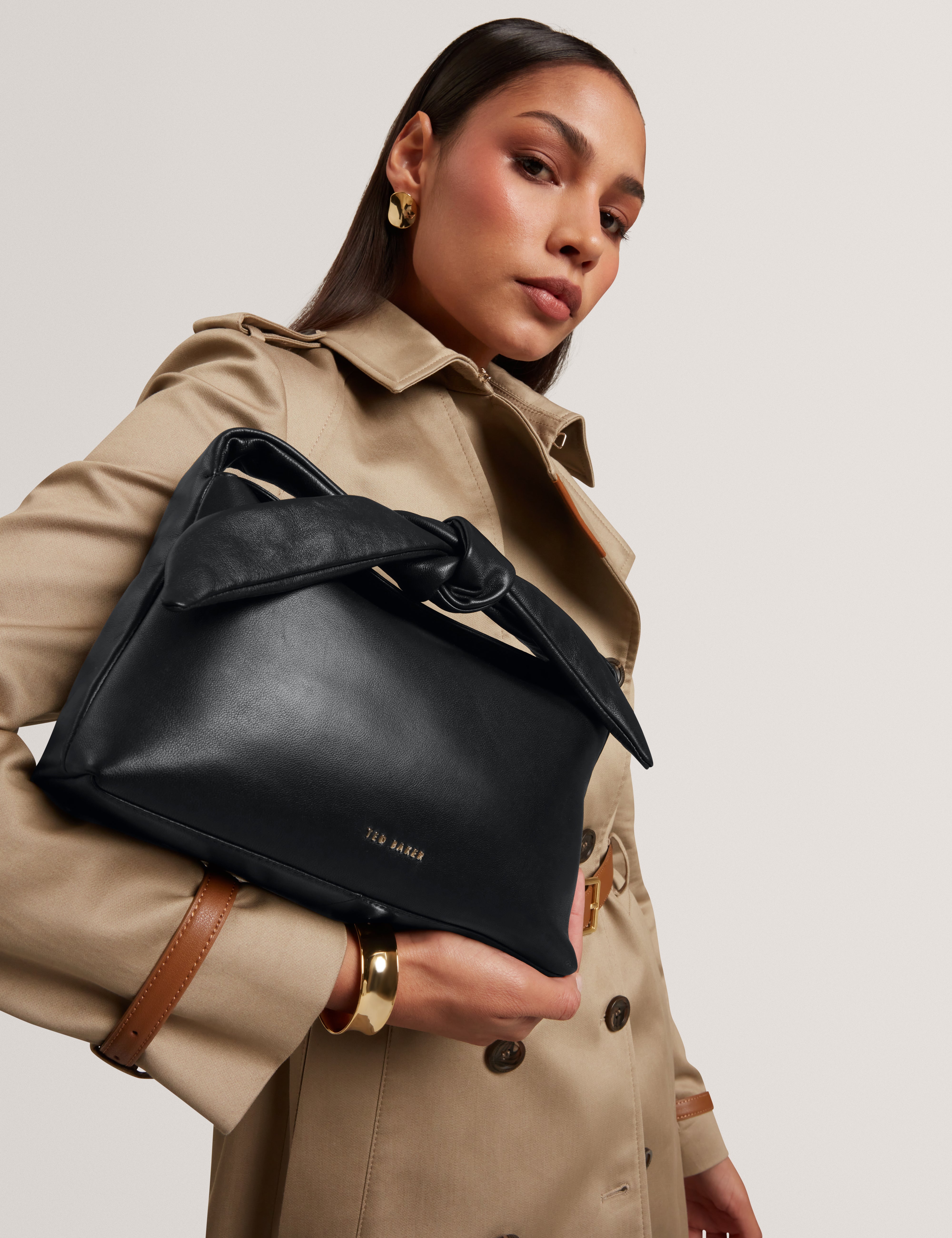 Nyaal Soft Knot Bow Leather Shoulder Bag Black