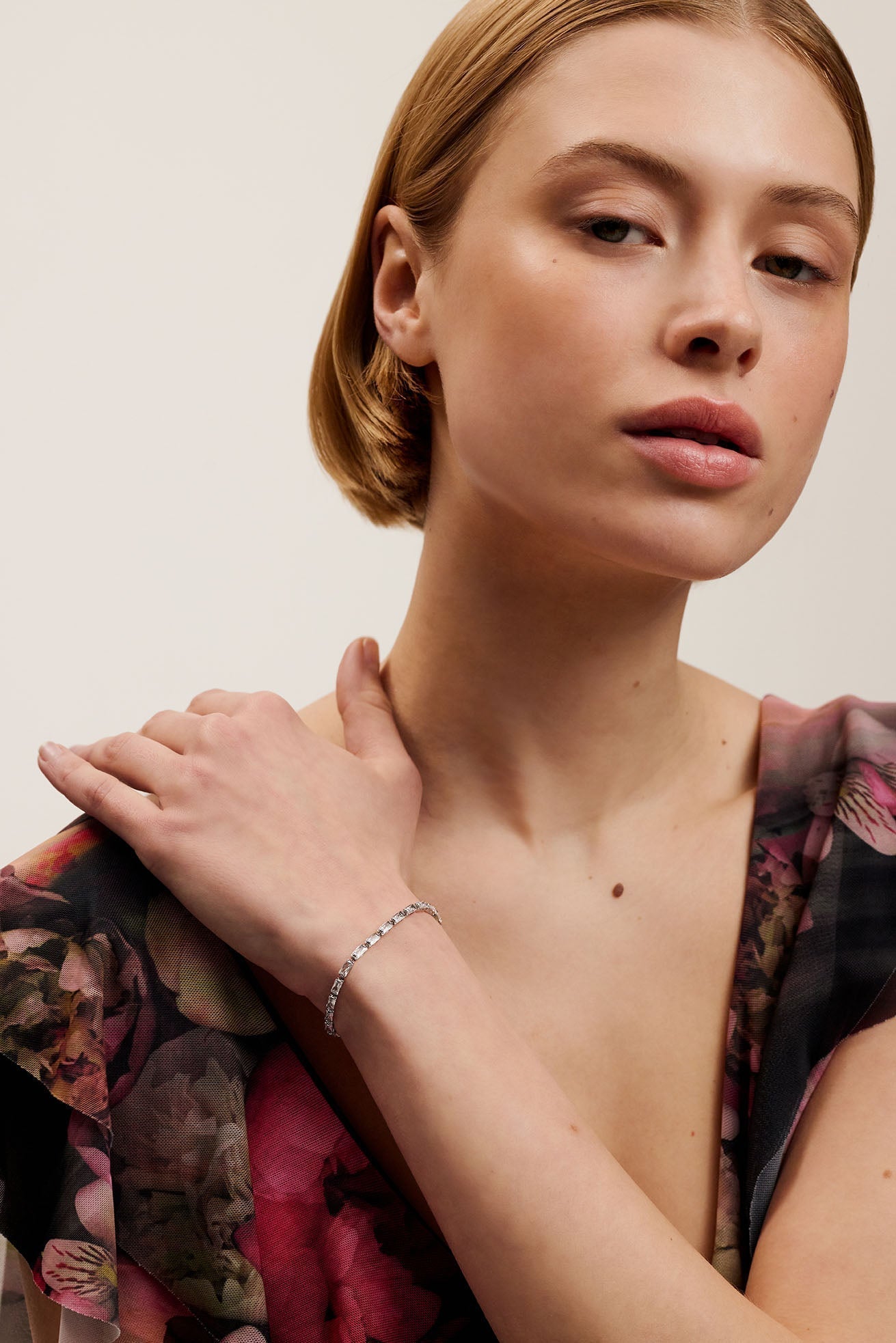 Isela Crystal Baguette Slinky Adjustable Silver