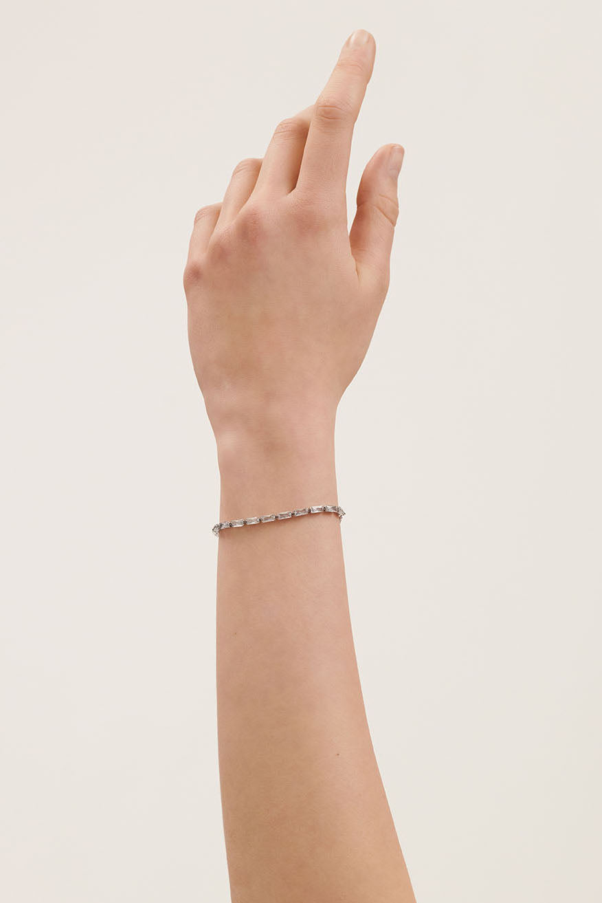 Isela Crystal Baguette Slinky Adjustable Silver