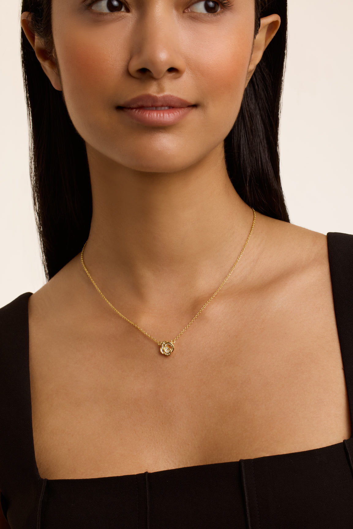 فلوريتا سلسلة بحلية لون ذهبي