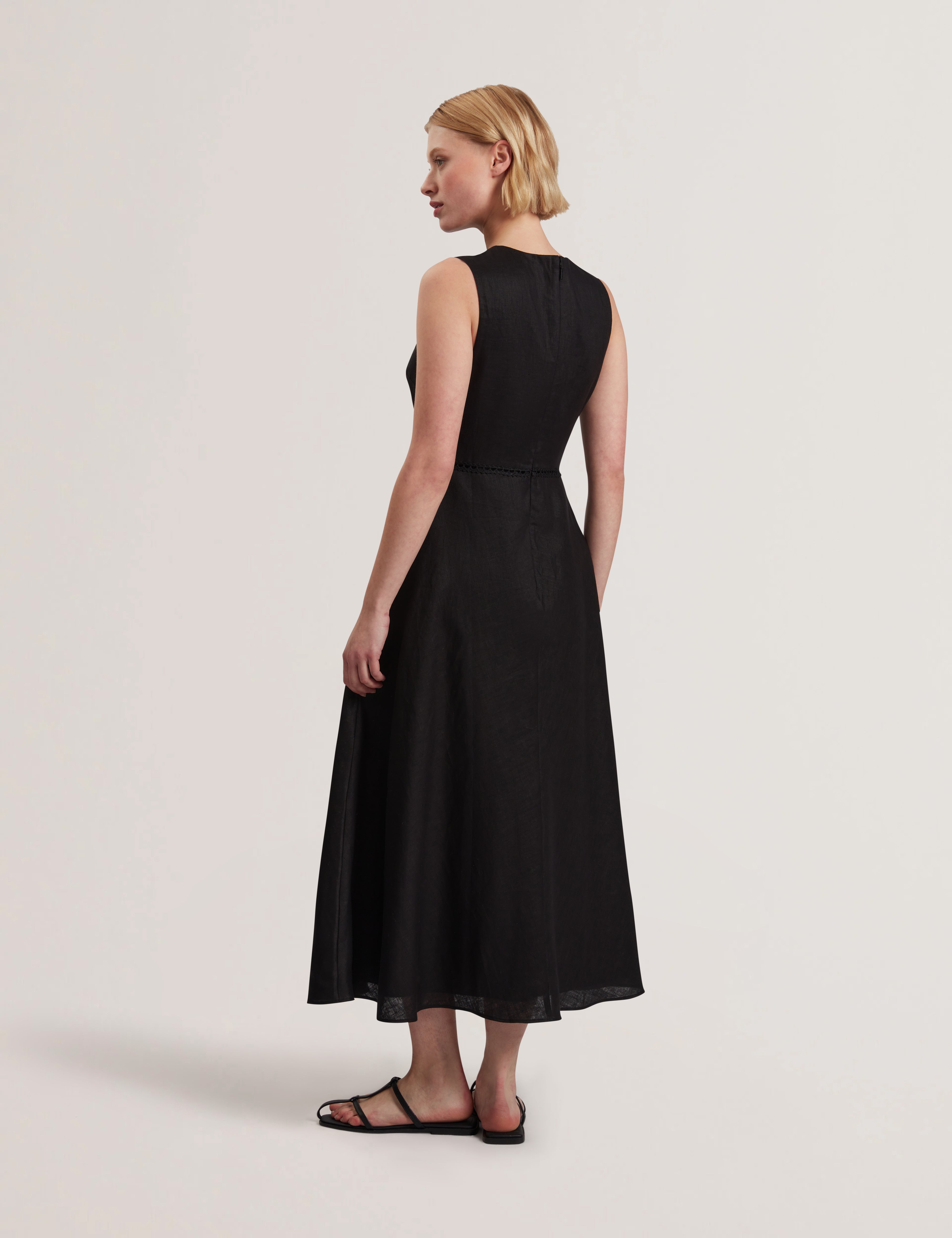 Uliaa Asymmetric Trim Detail Linen Midi Dress Black